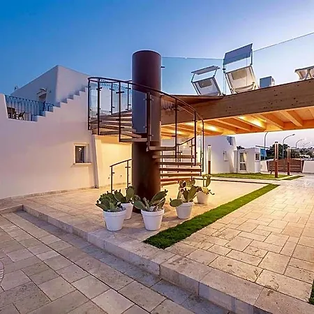 Almarea Hotel 4*